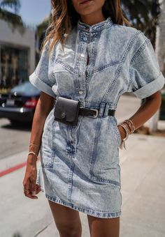 Denim Mini Dress Outfit, Denim Dress Winter, Jeans Dress Outfit, Denim Dress Outfit, Chique Outfit, Looks Jeans, Mini Dress Outfit, Spring Denim, Mini Dress Outfits