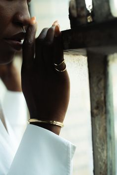 The epitome of classic and cool. Our Double Bar Cuff show our love of clean lines with an edgy aesthetic. This subtle layered cuff is a VB favorite and must have for a reason! Available in men's and women's sizing. Buy one for you and one for a loved one. Edgy Aesthetic, Bar Ring, Organized Mom, Feel Better, Are You The One, Gold Rings, Womens Sizes, Cuff, Ring Size