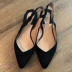 This Is A Pair Of Like New Chloe Lauren Slingback Flats In Black Suede, Size 40. They Have Only Been Worn Once, So Little Wear On The Soles, Heels Are Fully In Tact. No Scuffs Or Damage To The Black Suede, Leather Lining In Tact As Well. In Great Shape! Comes With Shoes And Dust Bags, No Box. Evening Slingback Sandals With Flat Heel And Medium Width, Chic Slip-on Slingback Pumps With Heel Strap, Evening Slingback Sandals With Flat Heel, Medium Width Flat Heel Slingback Sandals For Evening, Slip-on Slingback Pumps With Heel Strap For Evening, Slip-on Slingback Pumps For Evening, Chic Slip-on Slingback Pumps, Evening Slingback Slip-on Sandals With Heel Strap, Black Slingback Pumps With Ankle Strap And Leather Sole