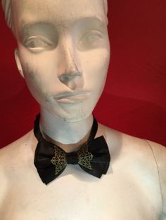 Black satin brass bow tie looks amazing! Total must have!! Adjustable strap, very comfortable to wear. Gold Satin Bow Tie For Black-tie Events, Adjustable Ribbon Bow For Party, Gold Satin Bow Tie, Chic Black Tie Bow Tie With Satin Bow, Gold Bow Ties For Black Tie Events, Chic Evening Satin Bow Tie, Elegant Gold Tie With Decorative Bow, Chic Satin Bow Tie For Black Tie Events, Chic Satin Bow Tie For Evening