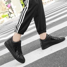 Black extra altitude trainers extra height increasing 8cm / 3.15inch Tall Sneakers, Men Sneakers, Sneakers For Men, Latest Mens Fashion, Sneakers Black, Leather Sneakers, All Black Sneakers, Low Top, 4 Inch