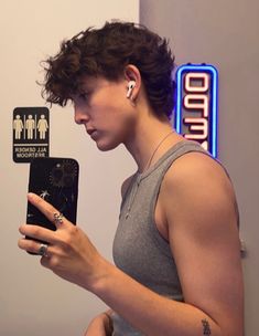 Masc Haircuts Wavy Hair, Haircuts For Masc Women, Shaggy Mullet For Women Short Curly, How To Grow Out A Mullet, Short Modern Mullet Women, Lesbian Mullet Haircut Curly, Mattie Westbrouck Haircut, Masc Nonbinary Haircuts, Short Hairstyle Masc Women