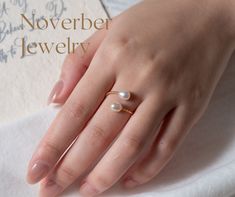 18K Gold Plated Ring - A cherished gift for Mom. This freshwater pearl ring, designed for everyday wear, is an elegant choice for Mother's Day. Show your appreciation with this stylish and timeless ring, perfect for celebrating the special moments with her. ❤Free shipping on orders over €40 ATTENTION -Just so you're aware, these are natural pearls, and while I strive to match each pair closely, they may not be exactly identical like man-made pearls. But don't worry, when you wear them, the diffe Pearl White Open Ring For Anniversary, Elegant Pearl Toe Ring For Anniversary, Anniversary Pearl White Open Ring Pearl Ring, Anniversary Pearl Open Ring, Elegant Pearl Toe Ring For Gift, Elegant Pearl Toe Ring As Gift, Open Pearl Ring As Gift, Pearl White Open Ring For Gift, Pearl White Open Ring Pearl Gift