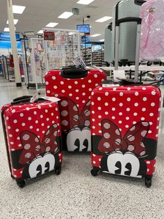 Disney Luggage, Cute Luggage, Disney Merch, Disney Bags, Leopard Print Shoes, Disney Travel, Disney Handbags