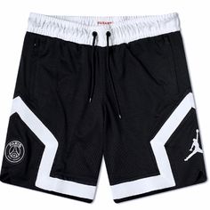 These Mesh Shorts From Nike & Jordan Pay Homage To The Sporting Prowess Of Gallic Football Powerhouse Paris Saint-Germain. Harnessing Mj’s Jumpman Energy, The Breathable Poly Pair Are Punctuated With Contrasting Branding; While A Trio Of Zipped Pockets Will Safely Stow Away Your Day-To-Day Essentials As You Play Mesh 100% Polyester Elasticated Drawstring Waist 2 Front Zip Pockets Appliqu Branding Back Pocket Woven Brand Patch Waist 32.5" Fully Stretched 39" Length 19" Inseam 8.5" Short Nike, Soccer Shorts, Patches Fashion, Blue Trousers, Cool Outfits For Men, Mesh Shorts, Paris Saint, Paris Saint-germain, Saint Germain