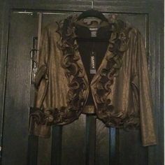 Women's Glamour Gold Ruffled Jacket; Size Large; Nwt Spring Party Blazer With Ruffles, Gold Outerwear For Winter Night Out, Gold Outerwear For Night Out In Winter, Glamorous Fall Evening Outerwear, Glamorous Evening Fall Outerwear, Chic Holiday Outerwear For Night Out, Glamorous Evening Outerwear For Fall, Chic Gold Outerwear For Party, Glamorous Gold Outerwear For Fall