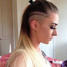 Undercut Haircut Women, Side Undercut, Beyonce Hairstyles, Braid Hairstyle Ideas, Side Shave, Beyonce Hair