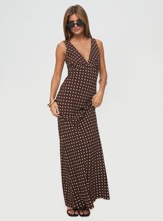 Nellie Maxi Dress Brown Polka Dot Polka Dot Maxi Dress, Polka Dot Maxi Dresses, Brown Polka Dots, Pink Formal Dresses, Fleece Dress, Outerwear Outfit, Strapless Tops, Invisible Zip, Curve Dresses