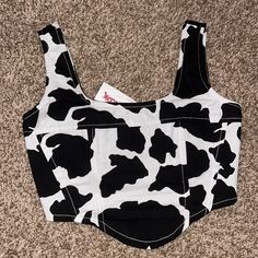 Cow Print Crop Top. So Cute, Corset Shaped. Brand New With Tags. 100% Cotton. Western Wear Cow Print Top. I’m Not Sure The Brand - Not Frankie’s Bikinis. Yellow Tube Top, Light Pink Crop Top, Bow Crop Tops, Strap Crop Top, Frankies Bikinis, Women Corset, Print Crop Tops, Cow Print, Long Sleeve Crop Top