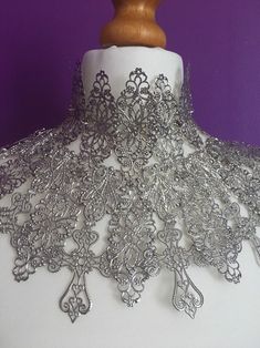 Silver Choker With Intricate Design For Wedding, Silver Wedding Choker With Intricate Design, Silver Metal Bib Necklace For Wedding, Silver Choker With Intricate Design, Neck Armor, Armor Breastplate, Neck Corset, Shoulder Armor, Metal Lace