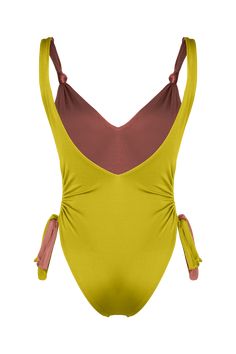 •Adjustable sides with gathered side inseam strings.•V neck perfect for bust support.•Knot detailed straps.•Cheeky coverage bottom.•Smooth stretch lining for extra comfort.•Removable push up paddings. Ruched Swimsuit, Push Up, Knot, One Piece, V Neck