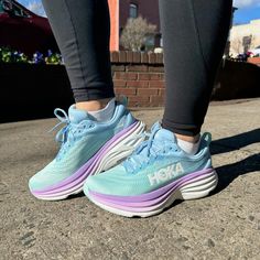 Softer, More Resilient Foam Weight: 8.9 Oz / 252g 31mm Heel / 27mm Forefoot Brand : Hoka Color: White/Multi Color Shoes Hoka, Hoka Bondi 8, Hoka Shoes, Ocean Colors, Christmas Inspo, Light Weight Shoes, Athletic Shoes, Color White, Multi Color