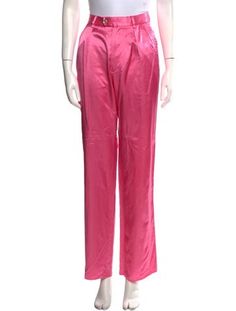 Gucci Straight Leg PantsFrom the 2018 Collection by Alessandro MichelePinkHigh-RiseSlit PocketsZip & Button ClosureFit:Pants by Gucci typically fit true to size. Gucci 2018, Vintage Holiday Dress, Chanel Shoes, Coat Pant, Sweater Accessories, Kids Design, Handbags On Sale, Sneakers For Sale, Straight Leg Pants