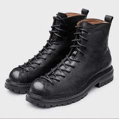 Retro Style Men, Rock Style Clothing, Black Pants Men, Studs Men, Men’s Boots, Modern Shoes, Mens Leather Boots, Punk Rock Fashion, Winter Sneakers