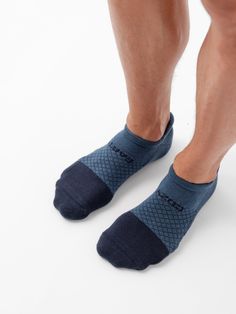 Elevate your sock game with our everyday Ankle Sock, where comfort and functionality blend seamlessly. Crafted from soft mercerized cotton, these socks offer a distraction-free, seamless fit with moisture-wicking properties to keep you feeling fresh. The perfect tension level ensures they stay up, and the medium cushioning at the heel and footbed adds to the coziness. Featuring diamond-knit arch support and a reinforced ankle cushion, these socks provide unmatched comfort without sacrificing per Ankle Sock, Sock Game, The Medium, Stay Up, Ankle Socks, Moisture Wicking, Tights, Socks, Size Medium