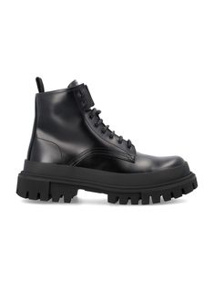 Upper, 80% calf leather, 20% viscose Lining, 85% lamb leather, 15% goat skin Sole, 50% polyurethane, 50% EVA Lace-up Calf Leather Boots With Vibram Sole, Leather Lace-up Boots With Abzorb Midsole, High-top Combat Boots In Calf Leather With Leather Sole, High-top Combat Boots With Calf Leather And Leather Sole, High-top Combat Boots With Leather Sole, Ankle-high Combat Boots With Leather Sole For Outdoor, High-top Lace-up Boots With Vibram Sole In Calf Leather, Leather High Ankle Work Boots With Vibram Sole, High-top Calf Leather Combat Boots With Rubber Sole