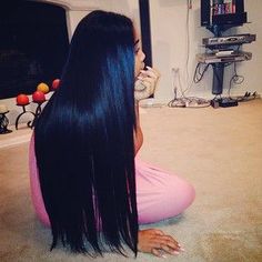 Shiny and great length! Homemade Hair Dye, Long Weaves, Brazilian Straight Hair, Hair Length, Hair Bundles, Gorgeous Hair