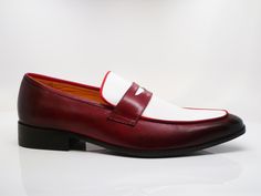 Calfskin Spectator Loafer Red/White Elegant Calfskin Two-Tone slip-on Spectator Penny Loafer from the Carrucci collection features full Leather Lining and a clean welt! Cordovan Shoes, Shoe Polish, Shoe Horn, Shoe Tree, Penny Loafer, Horse Hair, Penny Loafers, Suede Shoes, Shoe Box