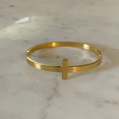 "Timeless 14k gold plated cross bracelet.  -fits wrist size of 6.5 to 7.5 inches \"Blessed are the pure in heart, for they shall see God.\" Matthew 5:8 <3 All sales are Final Sale,  so make sure you know you're corrects measurements" Gold Hypoallergenic Cross Bracelet, Gold Cross Jewelry For Promise, Gold Cross Bracelets For Everyday, Gold Cross Bracelet For Everyday Wear, Everyday Gold Cross Bracelets, Gold Cross Bracelet, Matthew 5, Cross Bracelet, Gold Cross