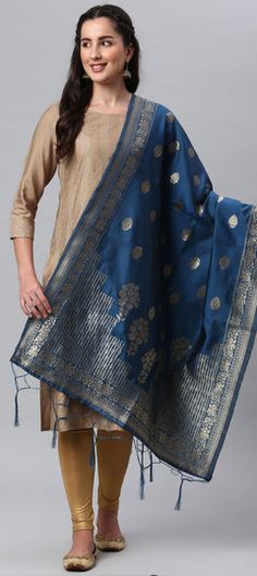 Blue color Dupatta in Banarasi Silk fabric with Weaving work Blue Dupatta, Utsav Fashion, Hindu Wedding, Designer Scarves, Silk Dupatta, How To Dye Fabric, Indigo Blue, Shawls And Wraps, Mix And Match