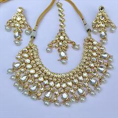 Gold Rodium Polish White and Off White color Necklace in Metal Alloy studded with Beads, Kundan Luxury 22k Gold White Kundan Necklace, Color Necklace, Metal Necklace, White Necklace, Off White Color, Super Sale, Metal Necklaces, White Color, Off White