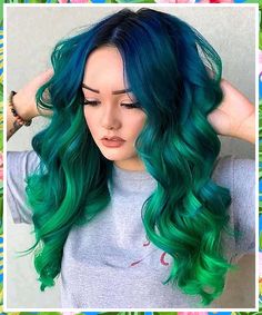 Christmas Hair Dye - Yes, You Want It! Isn't that what you are looking for? Visit now for more tips. Christmas Hair Dye, Green Hair Ombre, Purple And Green Hair, Color Melting Hair, Neon Green Hair, Lavender Hair Colors, Yellow Hair Color, Hair Color Underneath