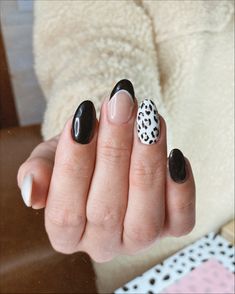 nail art | nail design | nail inspo | leopard nails | cheetah print nails | ig: untamedbeauty.boss minimalist nail | boho nail #nailart #nailsofinstagram Nail Boho, Nails Cheetah Print, Nails Cheetah, Leopard Nail Art, Cheetah Nail Designs, Cheetah Print Nails, Animal Print Nails Art, Animal Nail Art