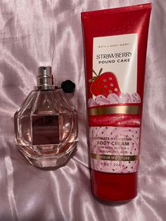 Strawberry And Vanilla Perfume, How To Smell Like Strawberry Pound Cake, Strawberry Pound Cake Aesthetic, Strawberry Vanilla Perfume, Strawberry Pound Cake Bath And Bodyworks, Layer Fragrance, Strawberry Pound Cake Perfume, Strawberry Cosmetics, Strawberry Perfume