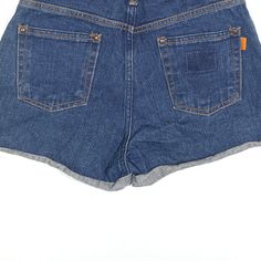 Item is in good used condition. > Size: S > Waist Size: 26" > Inside Leg: 3" > Rise: 10" > Hem: 10" Retro Mid-rise Medium Wash Jean Shorts, Retro Mid-rise Jean Shorts In Medium Wash, Retro Mid-rise Denim Jean Shorts, Vintage Denim Blue Jean Shorts For Streetwear, Retro Short Jeans In Medium Wash, Retro Short Denim Blue Jeans, 90s Denim Blue Jean Shorts, 90s Style Denim Blue Jean Shorts, Retro Short Denim Jeans