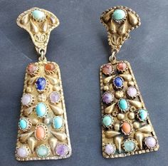 "This is a great vintage Gold with semi-precious stones Clip-on Earrings India Wedding. measures 2 3/4\" long X 1\" wide great vintage condition" Antique Earrings With 17 Jewels For Ceremonial Occasions, Vintage Drop Earrings For Ceremonial Occasion, Vintage Ceremonial Drop Earrings, Handmade Vintage Chandelier Earrings For Wedding, Antique Jeweled Formal Earrings, Antique Jeweled Earrings For Formal Occasions, Hallmarked Bohemian Earrings For Wedding, Ornate Jeweled Earrings For Formal Occasion, Antique Multi-stone Ceremonial Jewelry