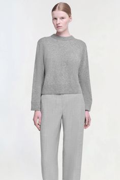 Mckay Pullover - Nickel Melange Gray | SIMKHAI Swim Gifts, Knitwear Tops, Fall 2024, Pre Fall, Cashmere Sweater, Knitwear Women, Cotton Poplin, Cashmere Sweaters, Evening Wear