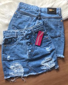 Teen Doctor, Wife Clothes, Shoe Closet, Denim Jacket Women, Jean Skirt, Outfits Casuales, Cute Casual Outfits