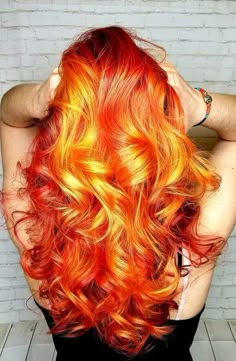 Fire Hair Color, Sunset Hair Color, Flame Hair, Home Nail Art, Cheveux Oranges, Sunset Hair, Fire Hair, Foundation Tips, Vivid Hair Color