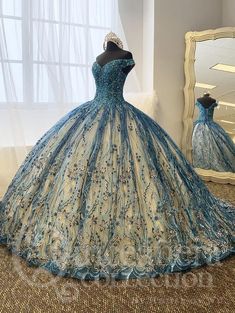 Grand Ball Gown, 18th Debut Dress, Luxury Quinceanera Dress With Lace Bodice, Aesthetic Quinceanera Dresses, Luxury Princess Quinceanera Dress Floor-length, Embellished Floor-length Quinceanera Dress, Quinceanera Dresses With Intricate Embroidery, Quinceanera Ball Gown With Intricate Embroidery, Moda2000 Quince Dresses