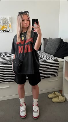 Looks Hip Hop, Wow Photo, Tomboy Outfits, Tomboy Style Outfits, Looks Street Style, Mode Inspo, Tomboy Fashion, Cute Simple Outfits, Really Cute Outfits