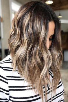 Blonde Balayage Highlights, Wavy Lob, Balayage Color, Brown Balayage, Hair Color Balayage, Balayage Highlights, Blonde Balayage