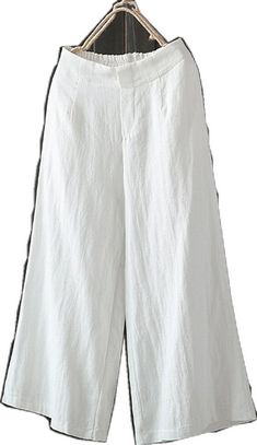 White Summer Culottes, White Ankle-length Culottes For Summer, Summer White Ankle-length Culottes, Casual White Culottes For Spring, Casual White Wide-leg Capris, White Ankle-length Culottes For Spring, Casual White High-waisted Capris, White High-waisted Casual Capris, White Solid Color Pants For Spring