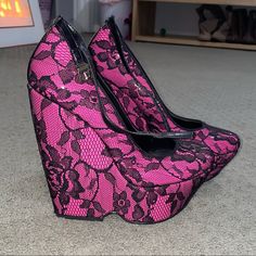 New Never Worn No Box Size 7.5 Leather Sole Final Price Drop Pink Lace Heels, Pink Platform Heels, Mcbling Fashion, 2000s Clothing, Pretty Heels, Catty Noir, Dr Shoes, Lace Heels, Purple Shoes