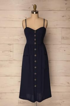 Edgy Dress, Dress Buttons, Boutique 1861, Blue Dress Casual, White Dress Summer, Casual Summer Dresses, Mode Vintage, Blue Dress, Fashion Online Shop