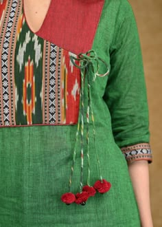 Stand Patti Neck Kurti, Angarakha Kurta, Printed Kurti Designs, Designer Dresses Elegant, Neck Patterns, New Kurti Designs, Kurta Patterns, Traditional Blouse Designs, Simple Kurta Designs