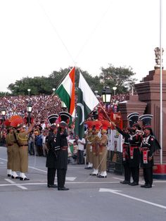 The 1947 partition of India and Pakistan led to the marking of a long white line that defines the Wagah Border between the two neighbours, the Wagah Border is the only open border crossing India and Pakistan and which is officially accessible by both the nations. Wagah Border, India Pakistan Border, Meldi Ma Hd Photo, Long March, It Support, India And Pakistan, Shimla