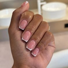 Sqaure Nails, Minimal Nails Art, Subtle Nails, Stylish Nails Designs, Nail Pops, Short Square Acrylic Nails, Long Acrylic Nails Coffin, Gem Nails, Nail Jewelry