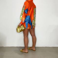 -Long sleeve shirt -collared -Vibrant orange -Button up shirt Satin Shirts, Streetwear Fall, Rompers Womens Jumpsuit, Long Romper, Printed Shirt Dress, Spring Shirts, Swimwear Cover Ups, Pink Outfits, Vintage Women