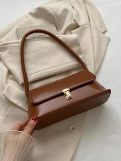 Elegant Bags For Women, Brown Bag Outfit, Brown Leather Bags, Chocolate Bag, Bags Elegant, Elegant Purse, Vintage Style Bag, Baguette Bags