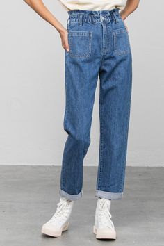 High Rise Paper Bag Waist Slouch Jeans- 100% Cotton- Non-Stretch Denim- Paper Bag Waist- Pocket- Imported, Designed In USASize 3- Waist 26"- Hip 39 1/2"- Front Rise 12 1/4"- Leg Opening 13 1/4"- Inseam 29"Model wears size 3, height 5'9"*For detail size spec, please message us* Style: Casual Print / Pattern: White Wash Denim Silhouette: Slouch Fit: High Rise Embellishment: Elastic Wasit Neck Line: N/A Sleeve: N/A Length: Regular Closure: Button Closure Lining: No Made In: CHINAFabric Contents: 10 Blue Jeans With Pockets For Everyday, Trendy Denim Jeans For Everyday Use, Spring Denim Jeans For Everyday Use, Casual Jeans For Everyday Spring Use, Casual Everyday Jeans For Spring, Fall Denim Jeans For Everyday Use, Casual Cotton Jeans For Everyday, Paper Bag Jeans, Denim Paper