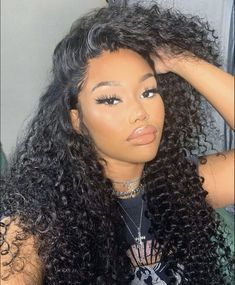 Makeup Skills, Stylish Short Hair, Pretty Life, Easy Hairstyles For Medium Hair, Short Hair Wigs, Curly Lace Front Wigs, 360 Lace Wig, Deep Curly, Women Makeup