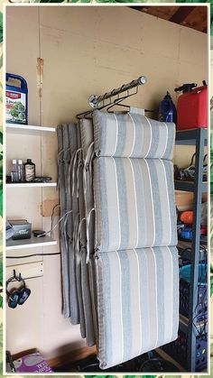 Looking for ways to maximize space and stay organized on your camping trips? Check out these 6 genius camping storage ideas! From collapsible bins to hanging organizers, these tips will help you make the most of your camping storage. Say goodbye to clutter and hello to a well-organized campsite! Countertops Wood, Koti Diy, Storage Shed Organization, Shed Organization, Garage Makeover, Garage Storage Organization