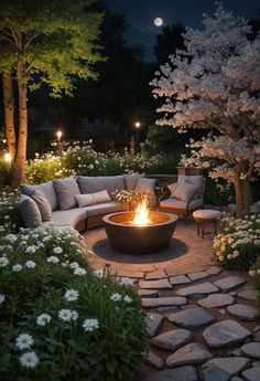 27 Dream Garden Ideas For Your Ultimate Backyard Oasis Dream Garden Backyards, Night Garden, Outdoor Decor Backyard, Backyard Makeover, Dream Backyard, Backyard Patio Designs, Back Garden, Outdoor Fire, Outdoor Fire Pit