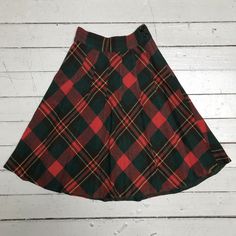 VTG Kids Girls Youth Juniors Wool Red Green Plaid Pleated Schoolgirl Skirt. Side zip with buttons. Condition is Pre-owned, Good. Estimated size junior small. Approximate measurements, taken laid flat- Waist: 22 1/2” Waist to hem: 19 1/2” Shipped with USPS First Class Package. Green Plaid, Cheer Skirts, Side Zip, Red Green, Mini Skirts, Plaid, Skirt, Wool, Green