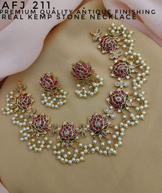 Latest 20 Grams Gold Necklace Designs, Indian Jewelry Sets Simple, Traditional Jewelry Antique, Vintage Indian Jewelry, Fashion Jewelry Necklaces Gold, Simple Necklace Designs, Wedding Jewelry Sets Bridal Jewellery, Indian Wedding Jewelry Sets, Neck Pieces Jewelry